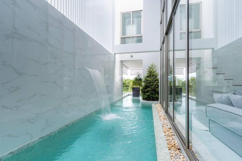 The Residence By Andaman Villa Phuket Exterior photo